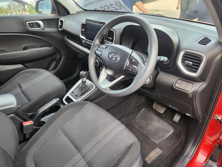 2024-Hyundai-Venue-10-TGDI-Motion-DCT_13