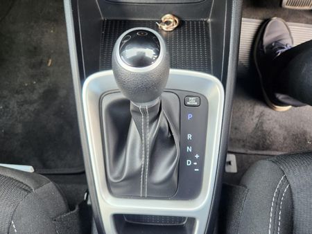 2024-Hyundai-Venue-10-TGDI-Motion-DCT_14
