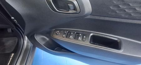 2025-Hyundai-Grand-i10-10-Motion_10