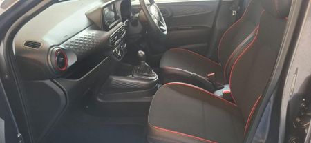 2025-Hyundai-Grand-i10-10-Motion_14