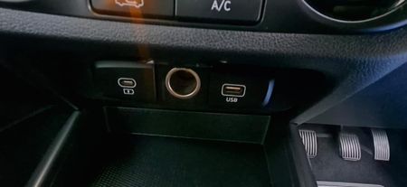 2025-Hyundai-Grand-i10-10-Motion_1