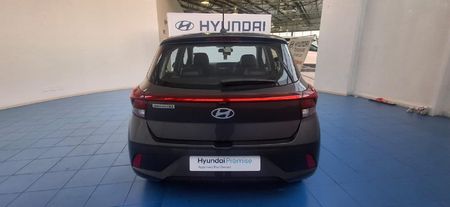 2025-Hyundai-Grand-i10-10-Motion_4