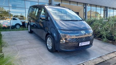 2024-Hyundai-Staria-22d-Executive-Auto_21