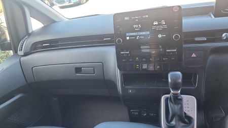 2024-Hyundai-Staria-22d-Executive-Auto_4