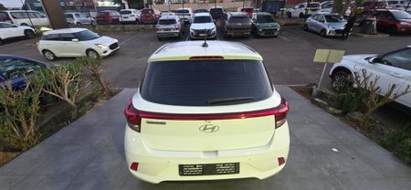 2024-Hyundai-Grand-i10-10-Motion_2