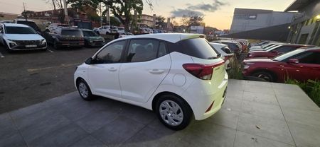 2024-Hyundai-Grand-i10-10-Motion_3
