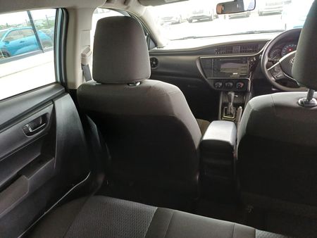 2020-Toyota-Corolla-Quest-18-Auto_11