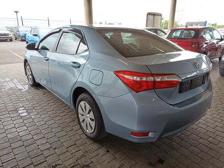 2020-Toyota-Corolla-Quest-18-Auto_4