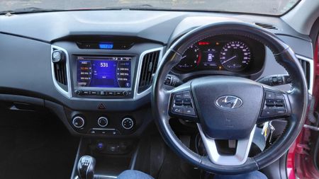 2019-Hyundai-Creta-16-Executive_12