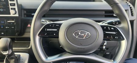 2024-Hyundai-Staria-22d-Executive-Auto_15