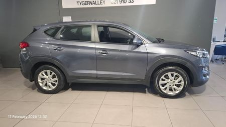 2021-Hyundai-Tucson-20-Premium-Auto_16