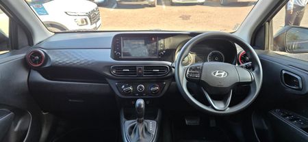 2023-Hyundai-Grand-i10-12-Motion-Auto_14