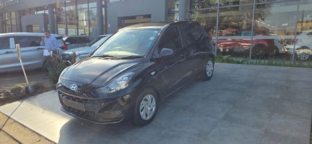 2023-Hyundai-Grand-i10-12-Motion-Auto_6