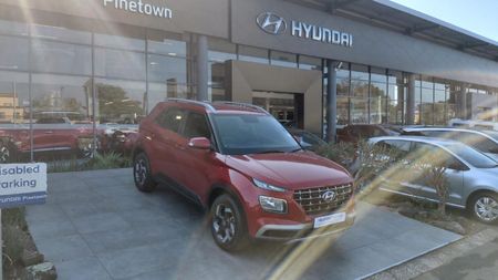2022-Hyundai-Venue-10-TGDI-Fluid_2