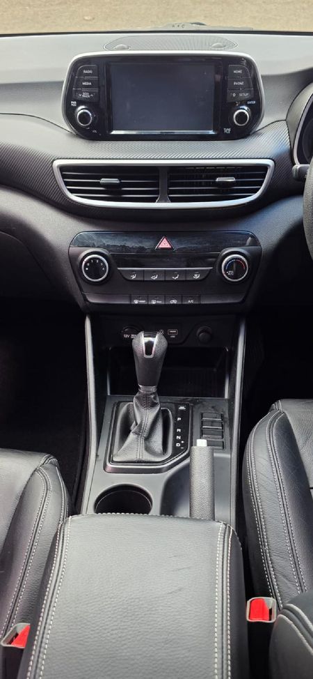 2021-Hyundai-Tucson-20-Premium-Auto_12