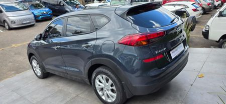 2021-Hyundai-Tucson-20-Premium-Auto_5