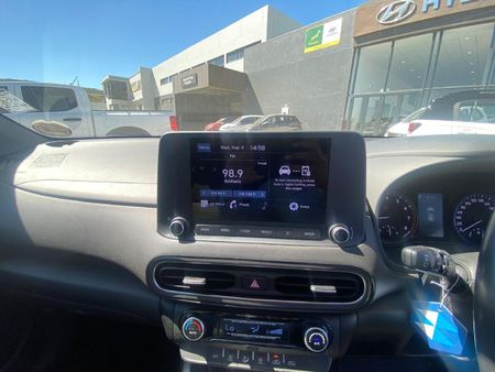 2023-Hyundai-Kona-20-Executive-IVT_19