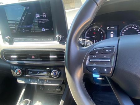 2023-Hyundai-Kona-20-Executive-IVT_4