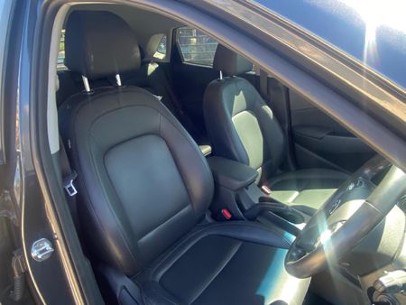 2023-Hyundai-Kona-20-Executive-IVT_8