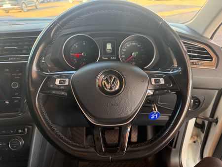 2018-Volkswagen-Tiguan-20-TDI-Comfortline-4Motion-Auto_14