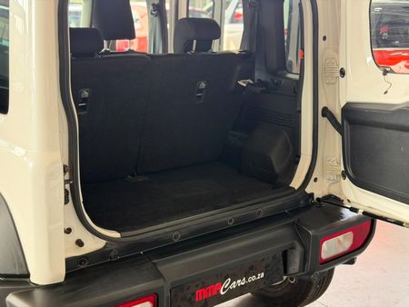 2024-Suzuki-Jimny-15-GLX-AllGrip-5-Door_13