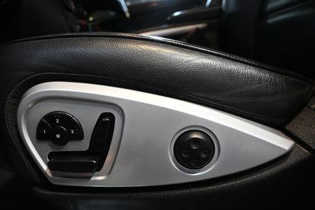 2011-Mercedes-Benz-ML-350-CDi-7G-Tronic-Automatic-4-Matic-AWD_13