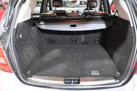 2011-Mercedes-Benz-ML-350-CDi-7G-Tronic-Automatic-4-Matic-AWD_5