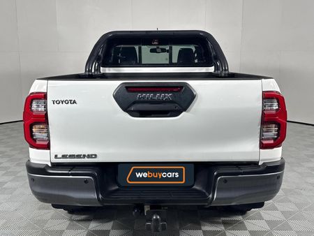 2023-Toyota-Hilux-28-GD-6-Raised-Body-Legend-Extended-Cab_11