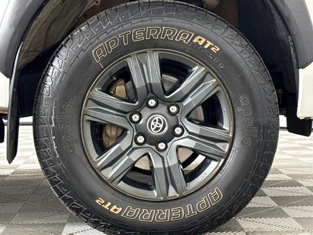 2023-Toyota-Hilux-24-GD-6-Raider-4x4-Auto-Double-Cab_5