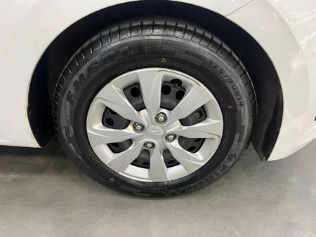 2022-Kia-Pegas-14-LX_8