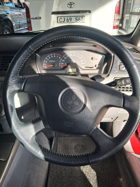2005-Mitsubishi-Lancer-16-GLX_14