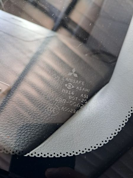 2005-Mitsubishi-Lancer-16-GLX_26
