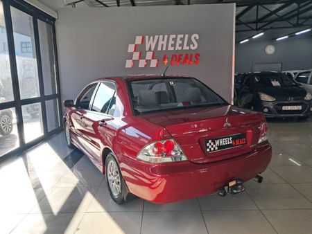 2005-Mitsubishi-Lancer-16-GLX_3