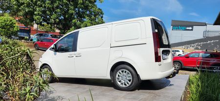 2026-Hyundai-Staria-22d-Auto_14