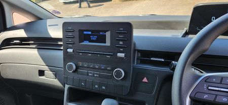 2026-Hyundai-Staria-22d-Auto_3