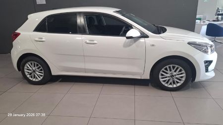 2022-Kia-Rio-12-LS-5-dr_1