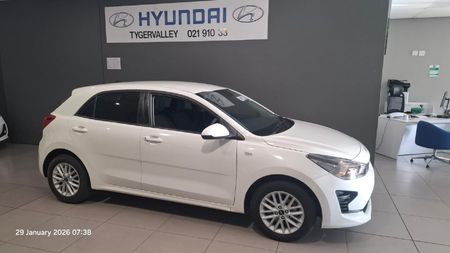 2022-Kia-Rio-12-LS-5-dr_3