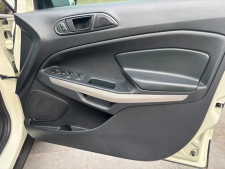 2020-Ford-EcoSport-15-TiVCT-Ambiente-Auto_11