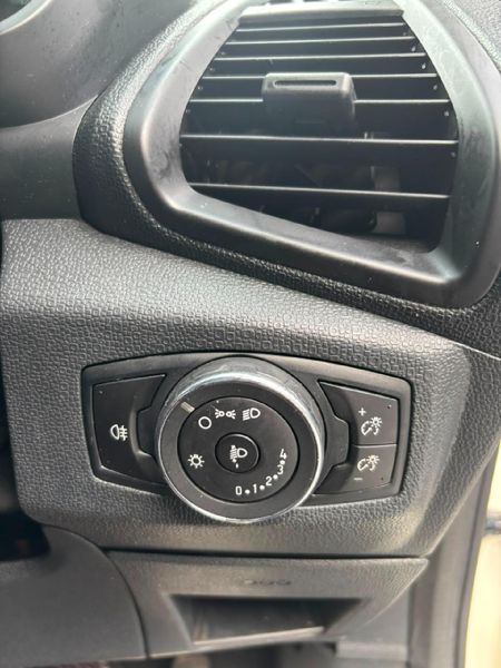 2020-Ford-EcoSport-15-TiVCT-Ambiente-Auto_22