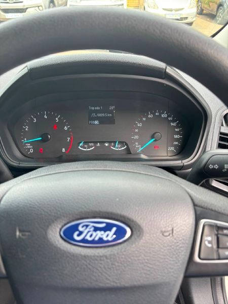 2020-Ford-EcoSport-15-TiVCT-Ambiente-Auto_25