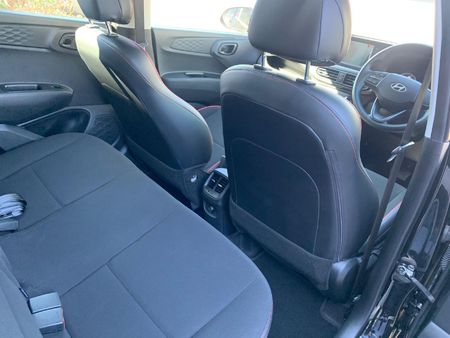 2026-Hyundai-Grand-i10-12-Motion-Auto_9