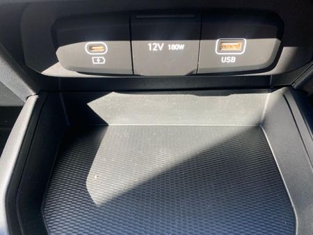 2026-Hyundai-Grand-i10-12-Motion-Auto_2