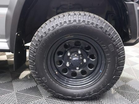 2020-Suzuki-Jimny-15-GA_9