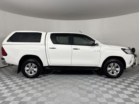 2017-Toyota-Hilux-28-GD-6-Raised-Body-Raider-Double-Cab_18
