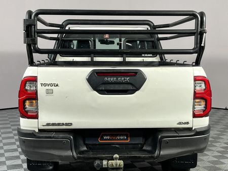 2023-Toyota-Hilux-28-GD-6-Raised-Body-Legend-4x4-Auto-Extended-Cab_13