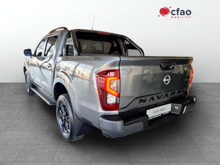 2026-Nissan-Navara-25DDTi-Stealth-Auto_5