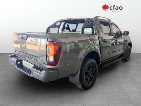 2026-Nissan-Navara-25DDTi-Stealth-Auto_6