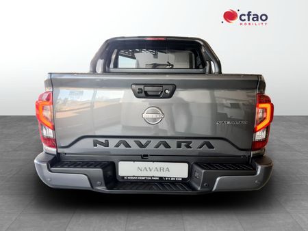 2026-Nissan-Navara-25DDTi-Stealth-Auto_7