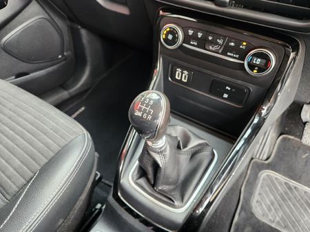 2020-Ford-EcoSport-10-EcoBoost-Titanium_14