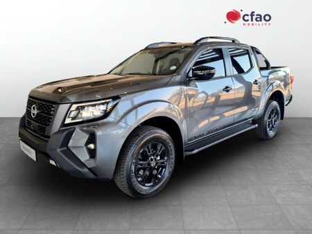 2026-Nissan-Navara-25DDTi-Stealth-Auto_1
